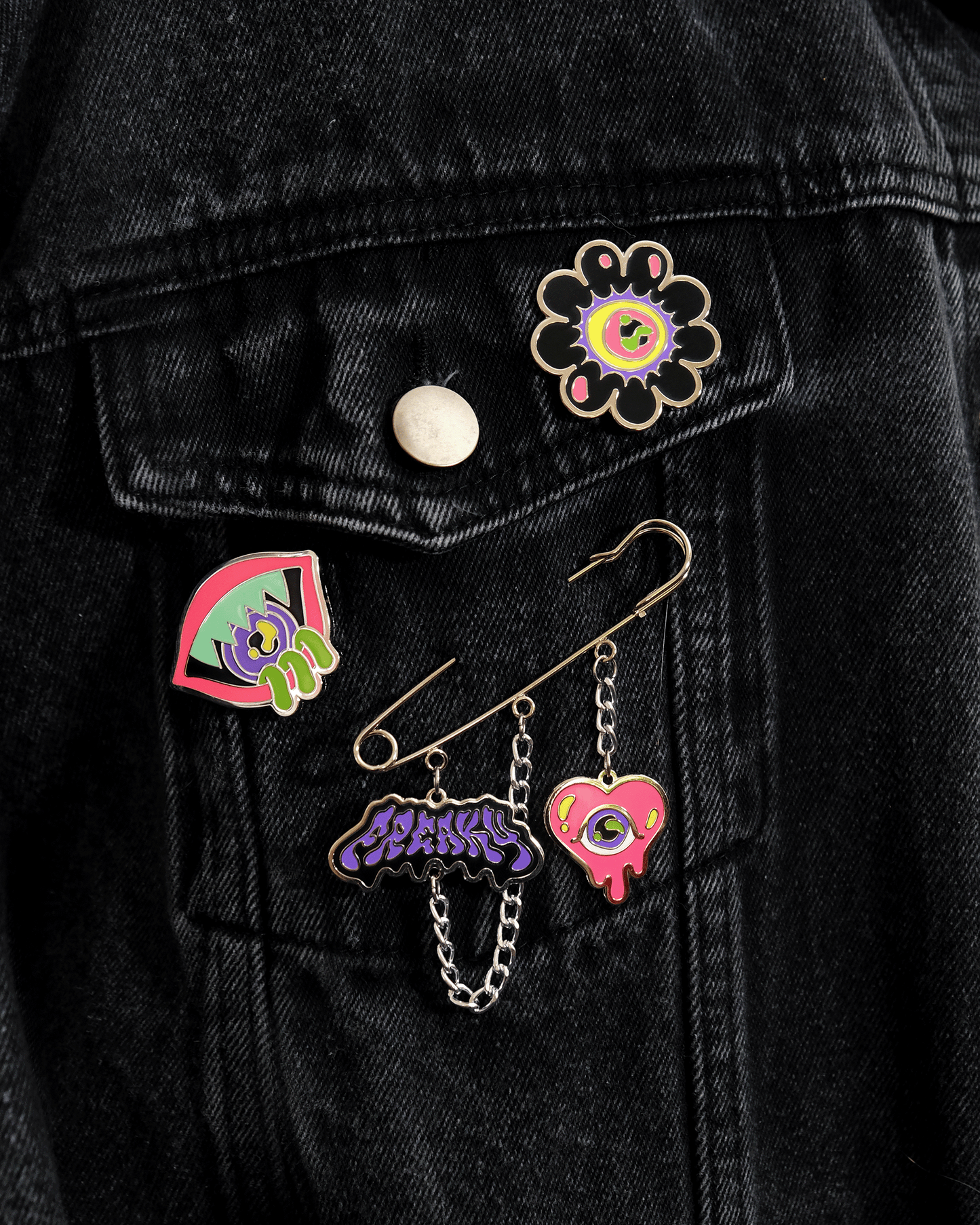 FREAKY PIN SET